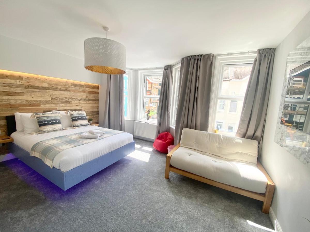 Cloud9 Guest House - By Coastline Retreats - Newly Renovated, Beautiful Ensuite Rooms Near Seafront In Town Centre, Netflix, Superfast Wifi, Communal Kitchen ボーンマス エクステリア 写真